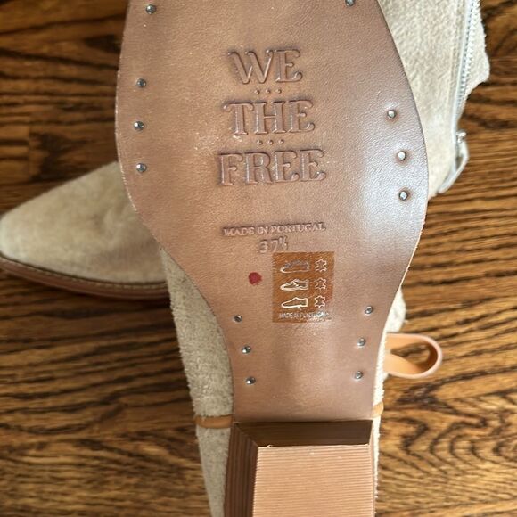 We the Free made in Portugal size 37 1/2 Wesley Ankle Boots Color: English Khaki - Picture 6 of 7